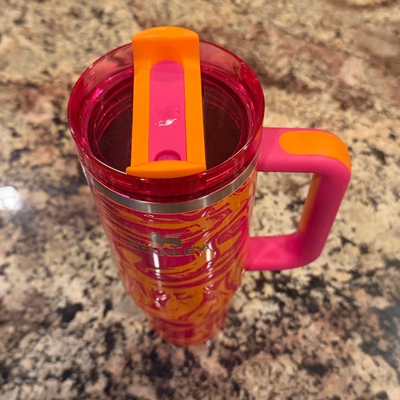 Stanley, Vibrant Pink and Orange Tumbler, 30oz - Picture 3 of 4